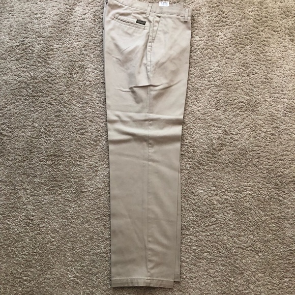 Lee Khaki Pants - Picture 2 of 6